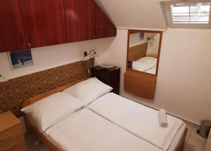 Balaton Szálloda 3*